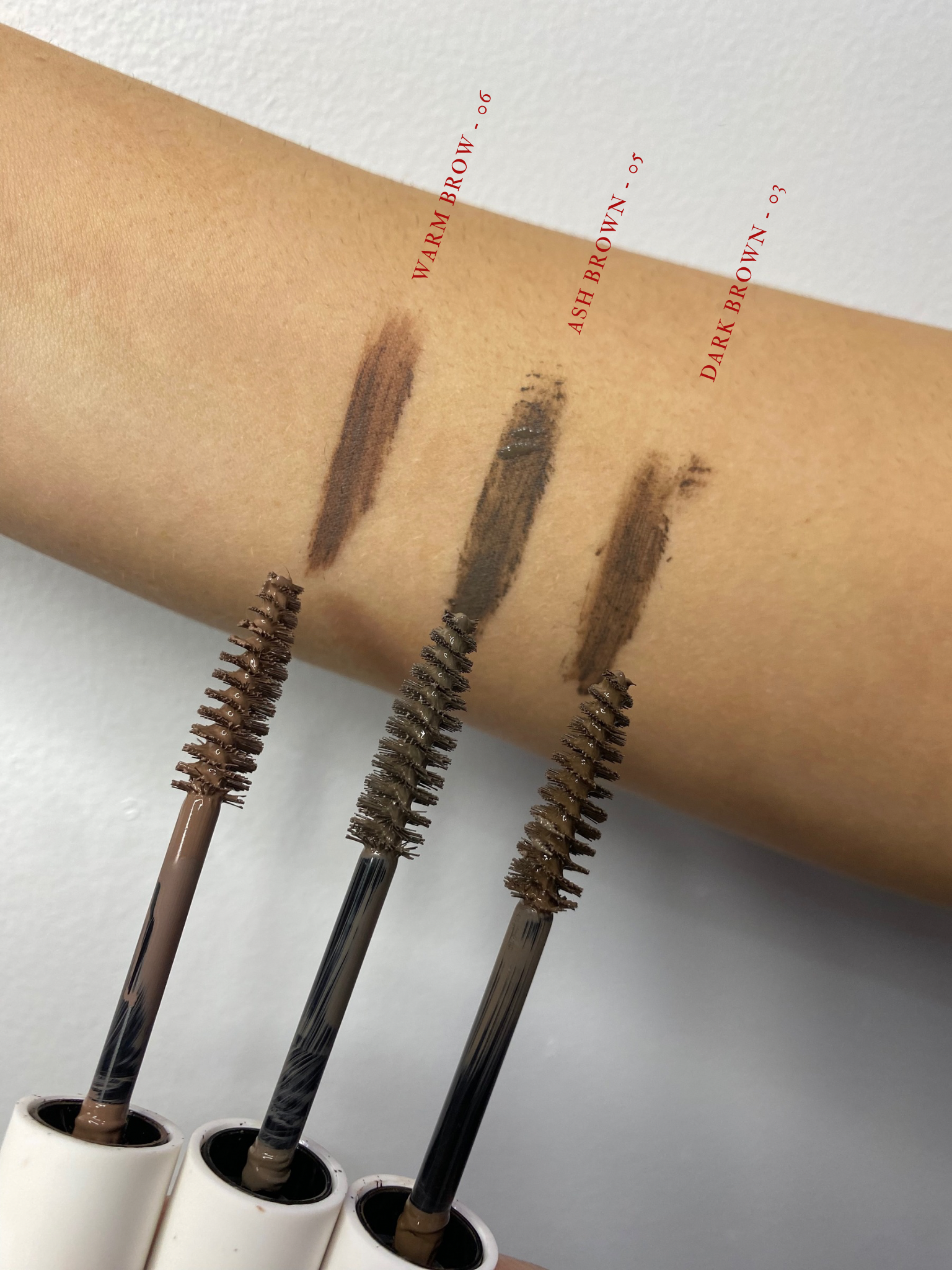 TINTED BROW GEL